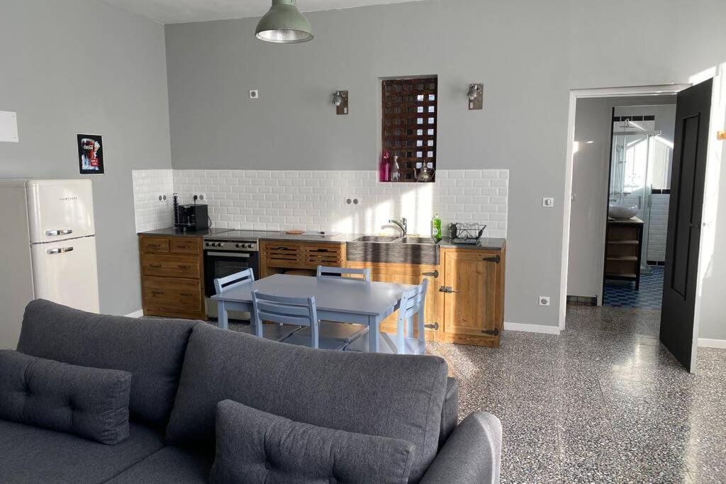 Appartement Independant Dans Maison De Village Saint-Andre-de-Sangonis ภายนอก รูปภาพ